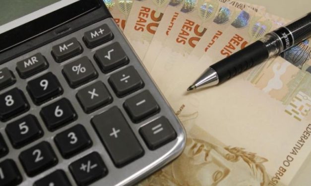 Inflação avança a 0,43% em abril, pressionada por alimentação e saúde