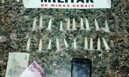 Jovem é preso com 20 pinos de cocaína