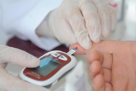 Diabético poderá fazer controle de glicose em qualquer lugar de uso público