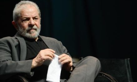 Teori manda para Moro investigações sobre Lula e anula conversa com Dilma