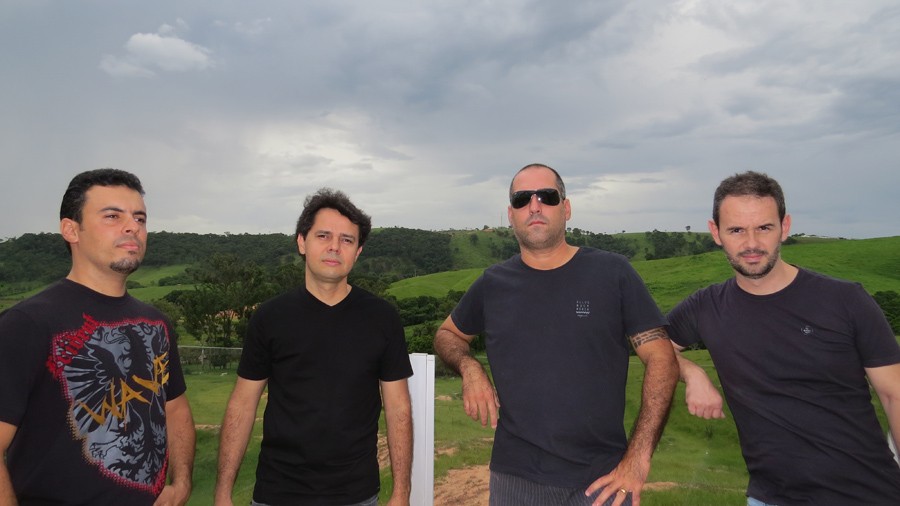 Clube do Barão traz de volta o rock dos anos 80