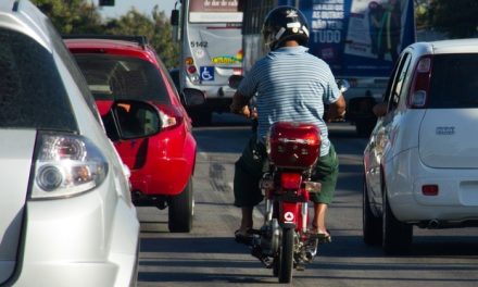 Governo vai cadastrar e premiar motorista sem multa com desconto em taxas a partir de setembro