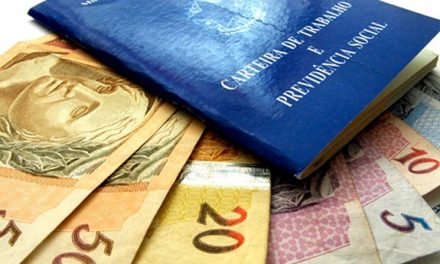 Caixa libera abono salarial para nascidos em setembro e outubro