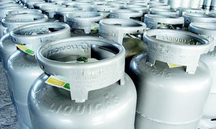 Petrobras reajusta preço do gás de cozinha em 8,9%
