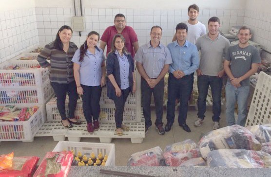Mais de 30 entidades e 600 famílias recebem alimentos arrecadados na Expo Formiga