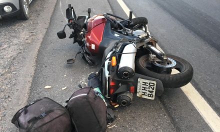 Homem sofre acidente na BR-354 ao perder controle da moto