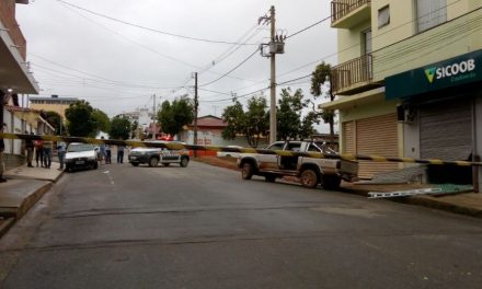 Ladrões arrombam agência bancária e matam morador em São Sebastião do Oeste