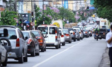 Estado encaminha mensagens de celular a 800 mil devedores de IPVA