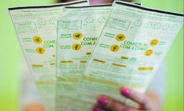 Distribuidoras terão que oferecer PIX como opção de pagamento da conta de luz, decide Aneel