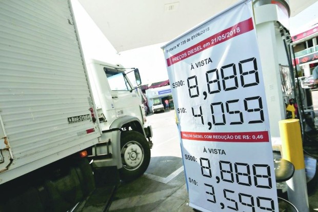 Em nenhum Estado do país o preço do diesel caiu R$0,46