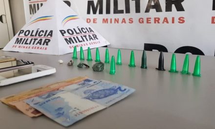Três são presos com drogas em Arcos