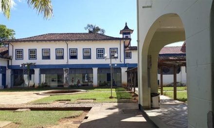 Igreja expulsa universidade de campus em cidade histórica mineira