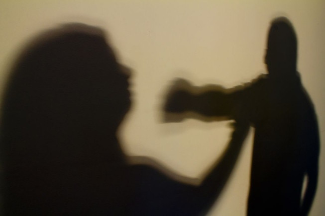 Lei Maria da Penha completa 18 anos nesta quarta-feira, mas violência contra a mulher segue crescendo no país