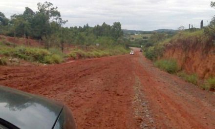 Moradores de Albertos ficam isolados após chuvas