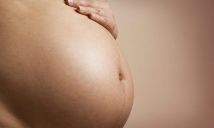 Achou que estava laqueada, engravidou e agora hospital pagará pensão até os 18 anos
