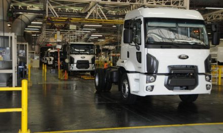 Ford anuncia fechamento de fábrica de São Bernardo e saída do mercado de caminhões da América do Sul