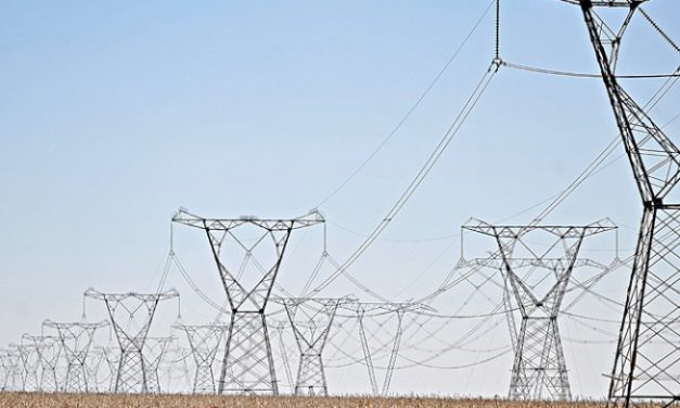 Consumidor pagará R$ 30 bi a fundo do setor elétrico, decide Aneel; alta na conta será de 3,3%