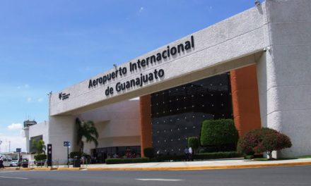 Em três minutos, ladrões roubam milhões em aeroporto do México