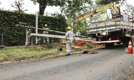 Iniciada a ligação da rede elétrica da Estação Elevatória da Rede Esgoto do bairro Andorinhas