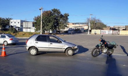 Motorista de Arcos se envolve em acidente na BR-354