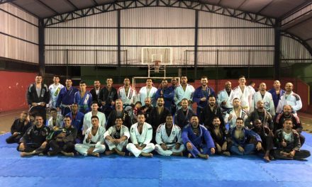 Atletas de jiu-jitsu de Formiga participam de treinão em prol de causa social