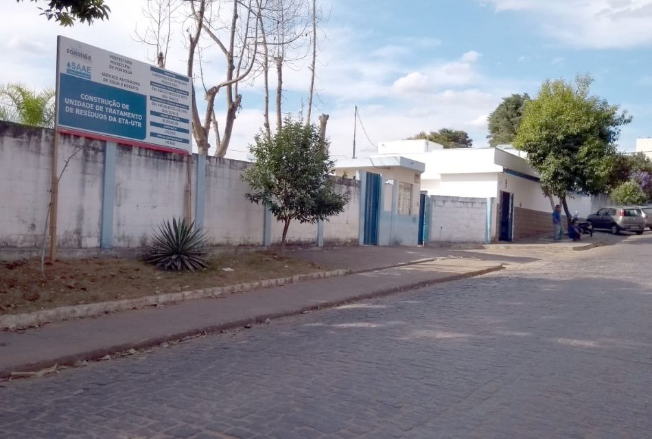 Captação e tratamento de água em Formiga serão interrompidos nesta terça-feira