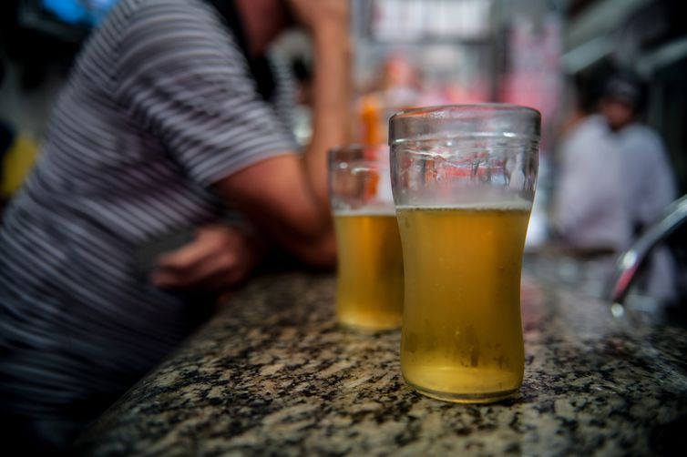 MPMG expede recomendação ao setor de bares, restaurantes, hotelaria e eventos sobre comercialização de bebidas alcoólicas