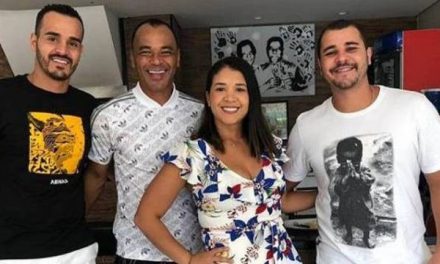 Filho de Cafu morre após sofrer infarto em futebol com amigos