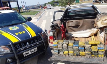 PRF apreende mais de 60 kg de cocaína em caminhonete na BR-262