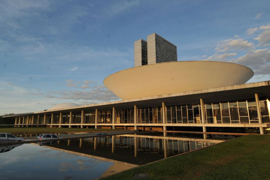 Congresso aprova projeto que remaneja R$ 9,3 bilhões do Bolsa Família para o Auxílio Brasil