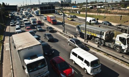 Feriado de Natal registra 50 mortes e quase mil feridos nas rodovias