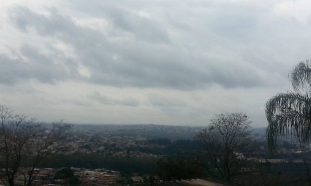 Inmet alerta para temporais em 330 cidades mineiras entre esta terça e quarta