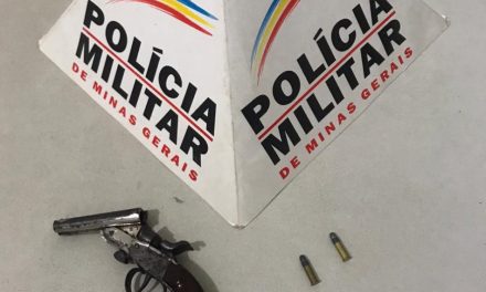 Homem é preso por ameaça e idoso por porte ilegal de arma de fogo