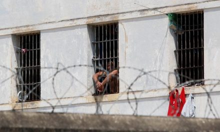 Minas esvazia 16 presídios para isolar novos detentos