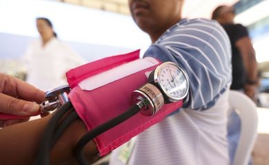 Hipertensão atinge 60% dos idosos