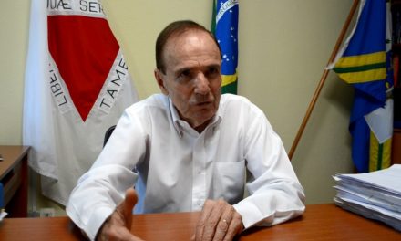 Prefeito de Varginha renuncia ao cargo