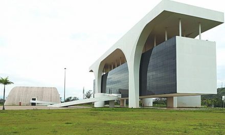 Minas tem queda de R$ 597 milhões na arrecadação em junho