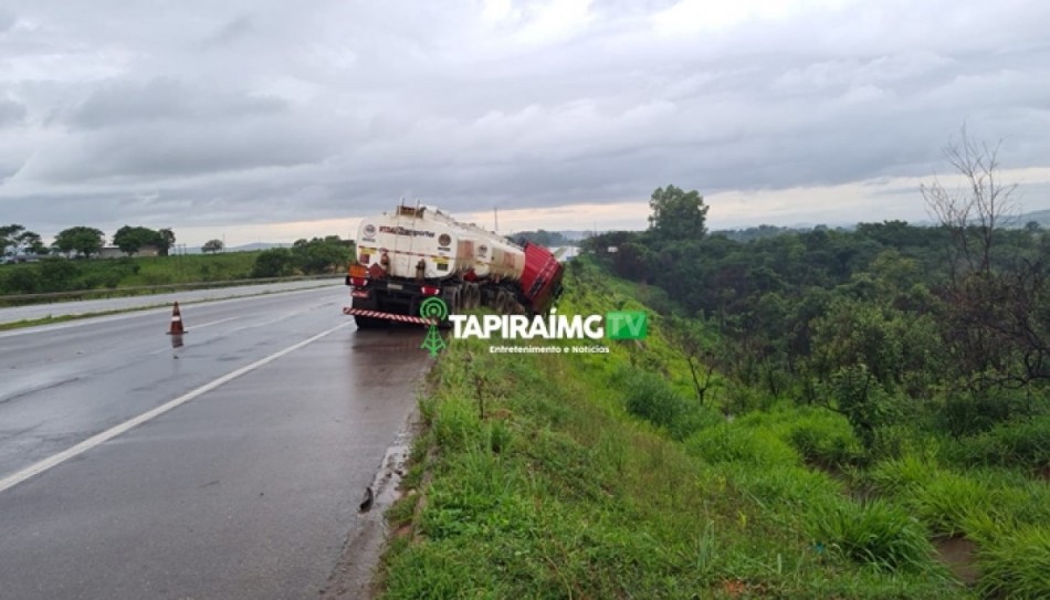 Trecho da BR262 será interditado nesta sextafeira para remoção de carreta Últimas Notícias Trecho da BR262 será interditado nesta sextafeira para remoção de carreta Últimas Notícias