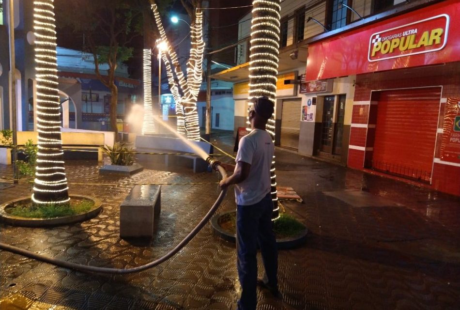Processo de sanitização é realizado em locais de grande circulação de pessoas