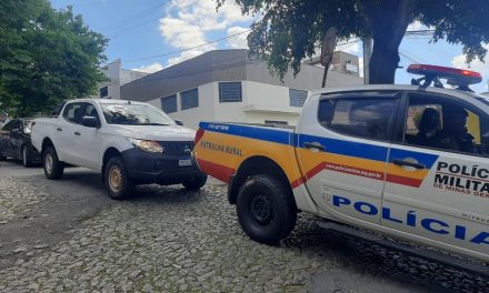 Covid-19: PM de Formiga realiza escolta de veículos que transportam vacina