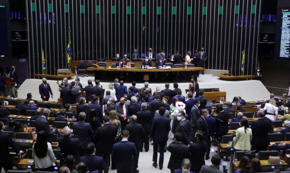 Após impasse, Câmara dos Deputados elege nova Mesa Diretora da Casa