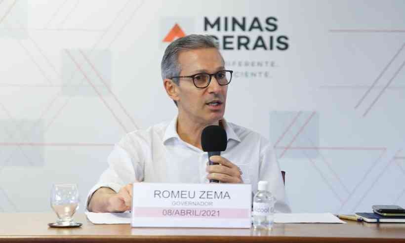 Zema anuncia fim do parcelamento do salário dos servidores em Minas