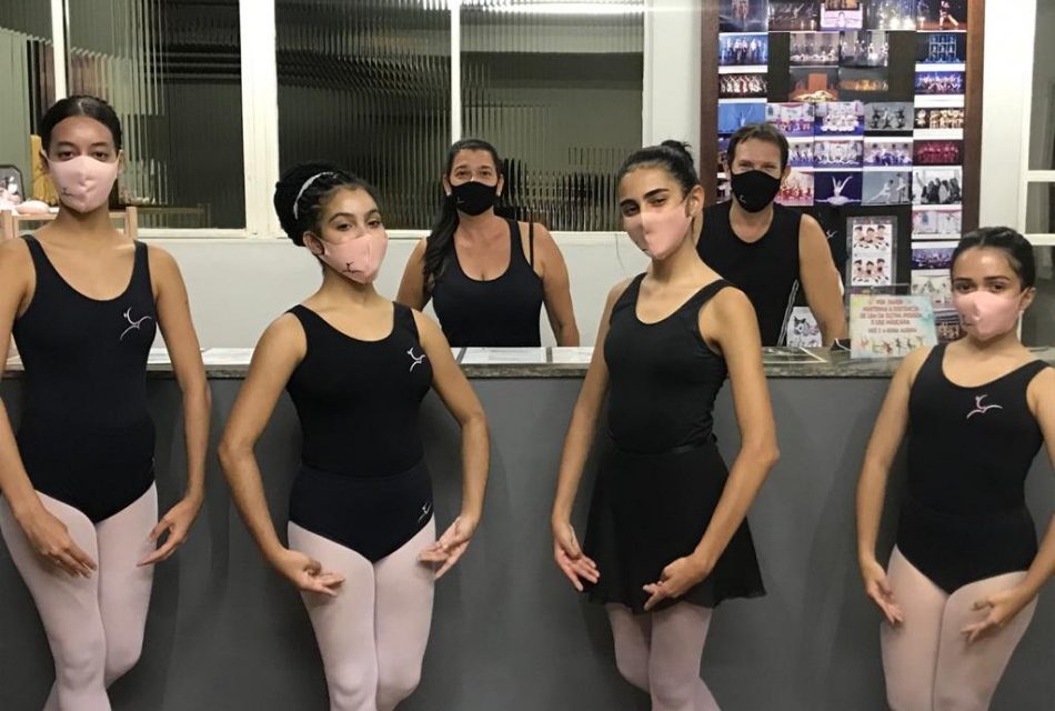 Quatro bailarinas da Corpo e Movimento são aprovadas para curso no Palácio das Artes