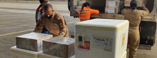 Centro-Oeste recebe mais de 44 mil doses da vacina contra a Covid
