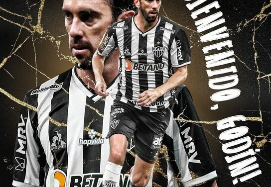 Atlético oficializa a contratação do zagueiro uruguaio Diego Godín