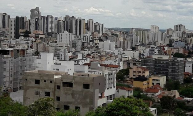 Casos de Covid em Divinópolis já são quase 200% maiores que em dezembro