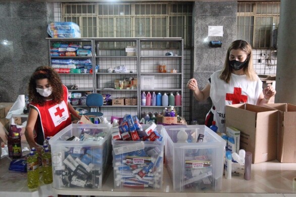 Atingidos pela chuva em Minas precisam de colchões e produtos de limpeza; veja como ajudar