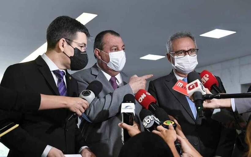 CPI da COVID vai ao STF pressionar abertura de inquérito contra Bolsonaro