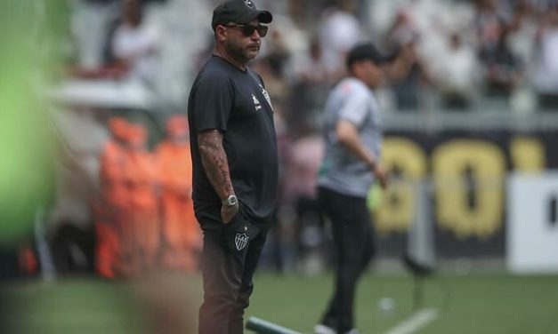 Após vitória do Atlético sobre Patrocinense, ‘El Turco’ ainda deseja melhorar o time