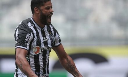 Com gols sobre o Flu, Hulk se torna o 28° maior artilheiro do Atlético